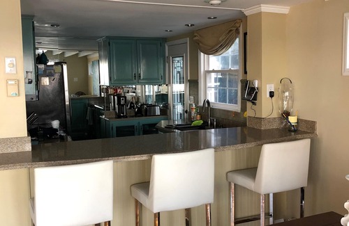 Hampton Bays House | Beach Hot tub Enjoy a getaway. Winery near