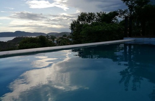 Albatroz House | Beach House Paradise