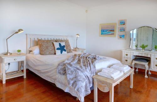 Glentana House | Beach House 11A
