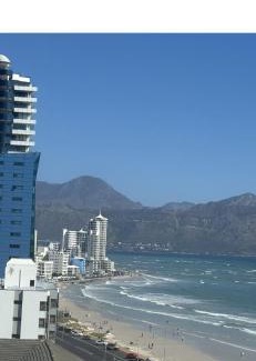 Strand Apartment | Beach house a way from home