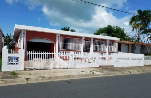 Punta Santiago House | Beach House Across the Street from the Beach