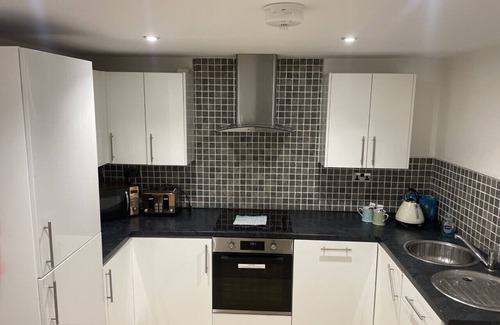 Birkdale Apartment | Beach House - Courtyard 1 Bed
