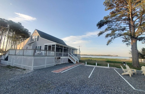 Grimstead House | Beach House Getaway, exclusive location on "Chesapeake Bay" with private beach