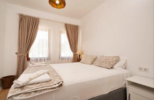 Ancient Side Hotel | Beach House Hotel