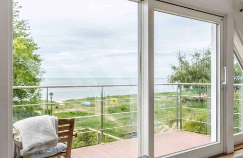 Trelleborg House | Beach house in Trelleborg with hot tub