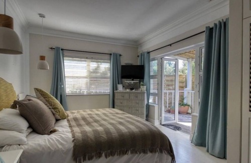 Plettenberg Bay Bed & Breakfast | Beach house- just kick off your shoes and make yourself at home