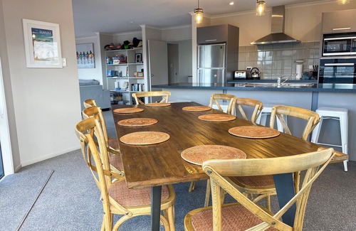 Ruakaka House | Beach house Paradise Shores, Ruakaka, close walk to beach
