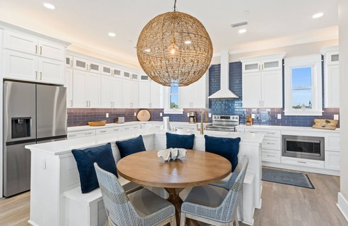 Crescent Beach House | Beach House - Sugar Sands by PHG