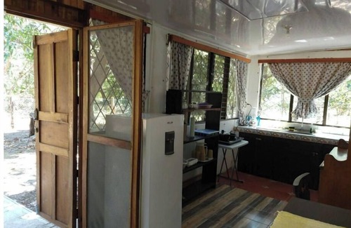 La Cruz House | Beach house with ample land and privacy