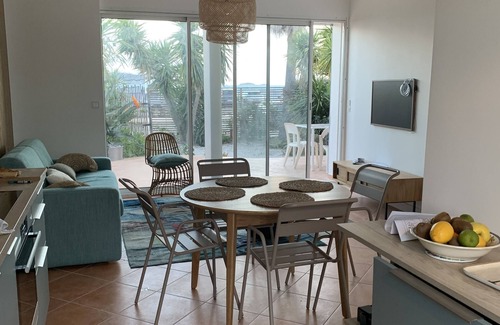 Toulon - Hyeres House | beach house with garden, direct waterfront access