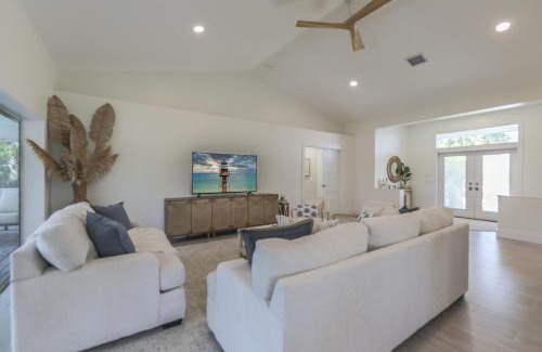 East Rocks House | Beach Please