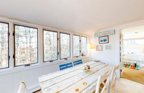 Cedar Bushes House | Beach Time