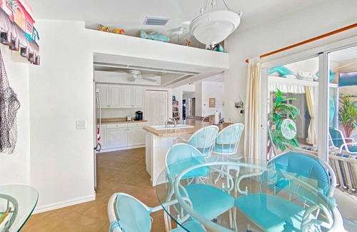 Rotonda Lakes Villa | Beach Town Villa, full refund*, pool heat, pets ok