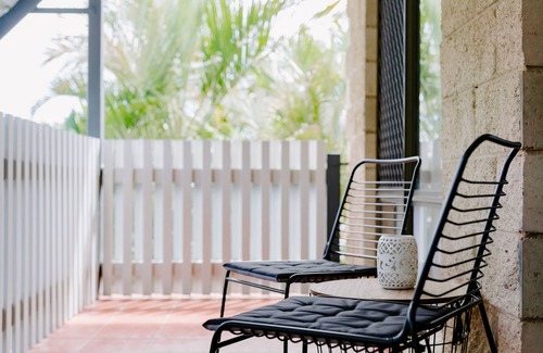 Mooloolaba Apartment | Beach Vibes - "Bisbee at Alex"