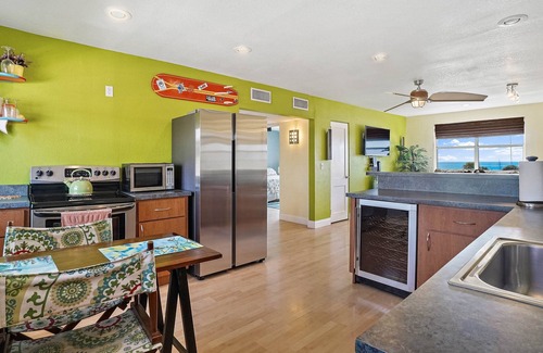 St. Pete Beach Condo | BEACHFRONT 2 BEDROOM!nSUMMER SALE! Great Views! On the Beach!