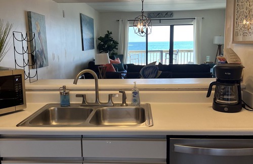St. George Island Condo | BEACHFRONT 2BR CONDO W/POOL*PRIVATE USE OF 3 BIKES & 2 KAYAKS