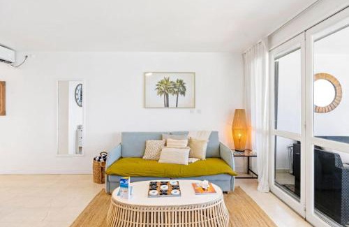 Grand Case Apartment | Beachfront Apartment Flamant Grand Case