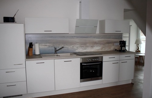 Ostseebad Baabe Apartment | Beachfront apartment with sea views, beach chair by the sea, parking at the house