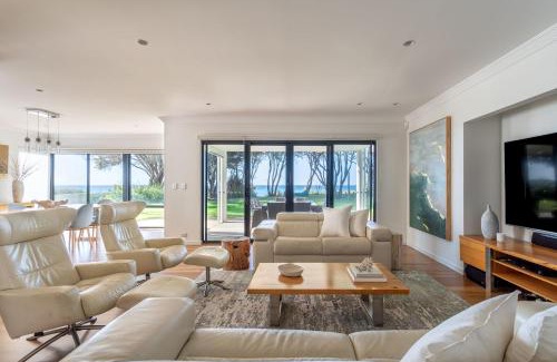 West Busselton House | Beachfront Busselton I Private Properties