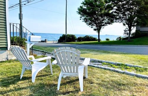 Milford House | #Beachfront, Dog Friendly