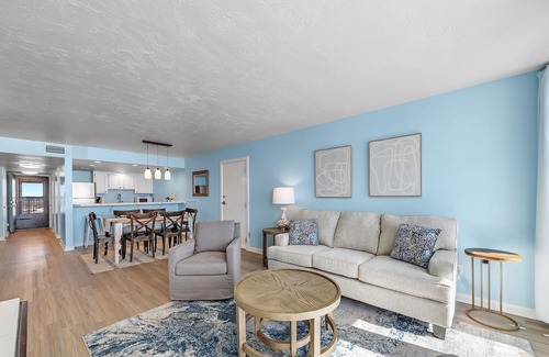 Gulf Shores Condo | Beachfront Gulf House, 602, Sea South Properties