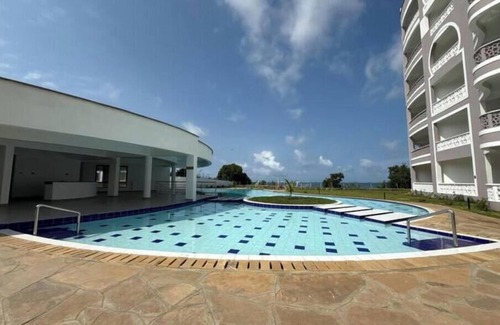 Bamburi Apartment | Beachfront Haven