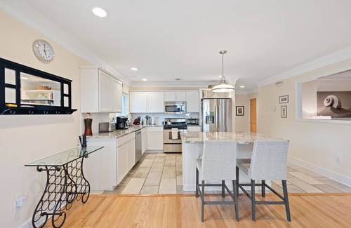 Mount Sinai House | Beachfront Home-Fully Furnished. PRIVATE Beach Rights on L.I. Sound.