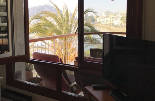 Aguilas House | Beachfront house. WIFI. Smart TV