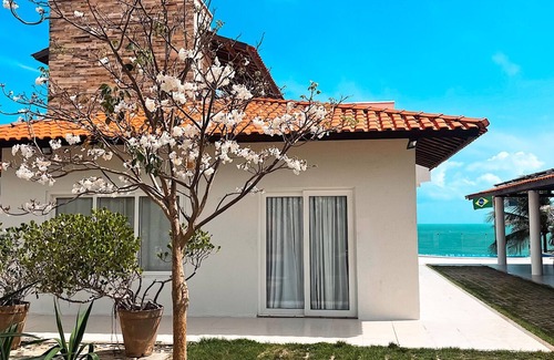 Jacauna House | Beachfront house with private pool. Comfort and charm on the coast of Ceará