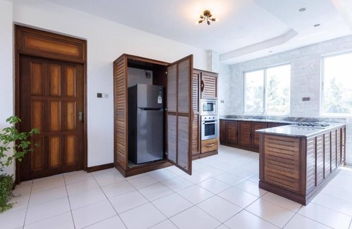 Manyimbo Apartment | Beachfront Luxury Apartmentn