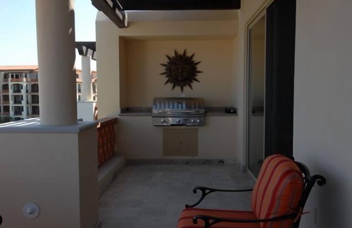La Paz Condo | Beachfront Luxury Penthouse at Paraiso Del Mar