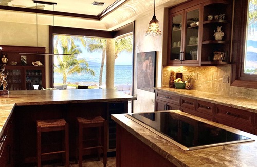 Wailea House | Beachfront Maui Home - 4 bedroom 3 Bath