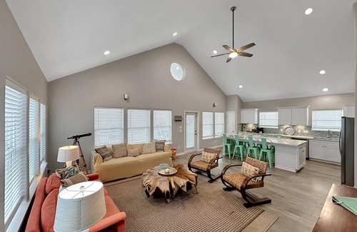 Port Bolivar House | Beachfront Oasis-2- For A Relaxing Getaway!
