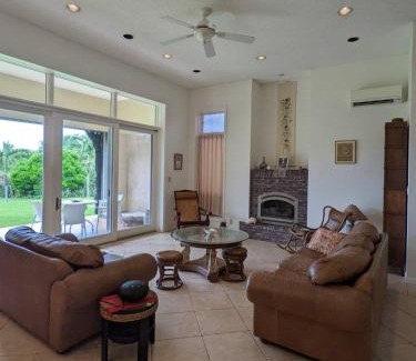 Ishigaki Villa | Beachfront Paradise Ishigaki