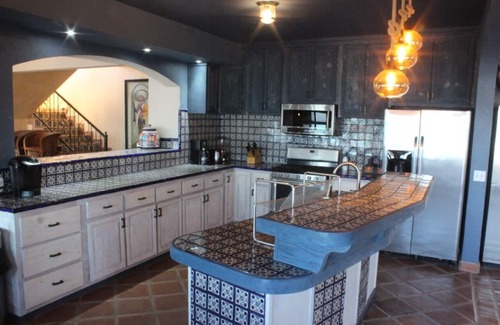 Villas de Las Palmas House | Beachfront Perfect for Entertaining