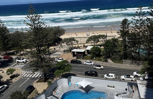 Surfers Paradise Apartment | Beachfront Surfers Paradise no hidden fees