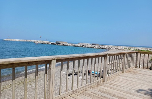 Olcott Cottage | Beachfront Vacation Cottages - Beach House