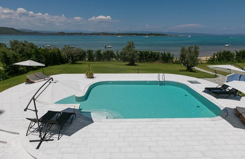 Vourvourou Villa | Beachfront villa in Vourvourou, Halkidiki with private pool, ideal for families.
