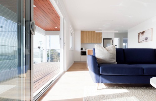 Bridport House | Beachside Bliss in Bridport