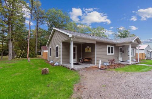 Greenbush House | Beachside Cottages for Groups- Sleeps up to 40