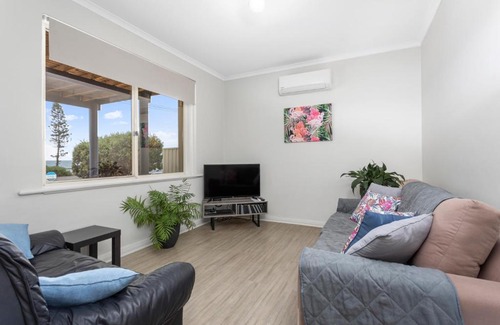 Christies Beach Apartment | Beachside Escape on The Esplanade