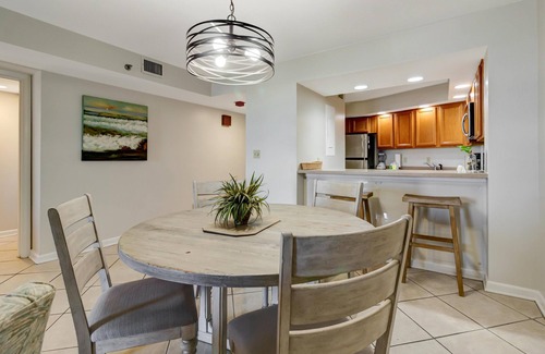 Sandestin Condo | Beachside Towers Condo: 1-Bedroom, 1-Bathroom at Sandestin Golf and Beach Resort!