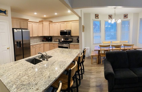 Michigan City House | Beachwalk Excellent Location Near Lake Michigan