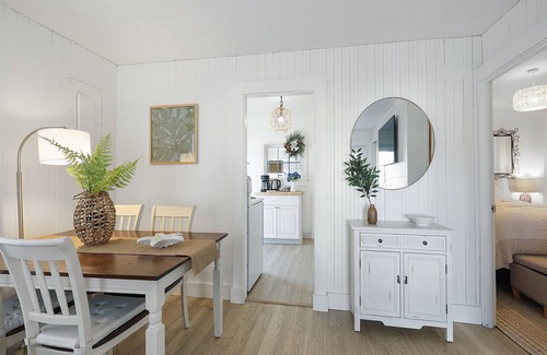 Rockaway Beach House | Beachwood Bungalow in Downtown Rockaway Beach