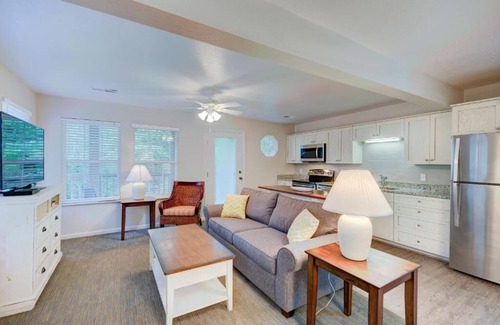 Sea Scape Condo | Beachwoods Resort - 1 Bedroom