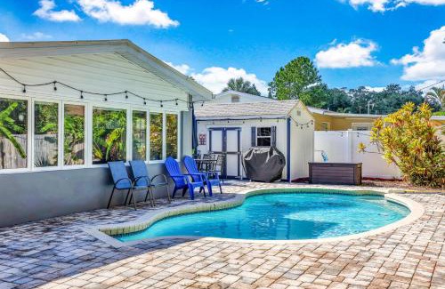 Largo House | Beachy Bungalow
