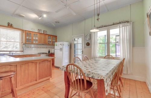 Lake Tyers Beach House | Beacon Cottage - Lake Tyers Beach