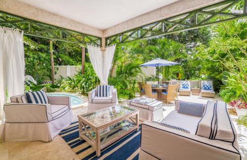 Mullins Apartment | Beacon Hill 202 - Moonshadow by Blue Sky Luxury