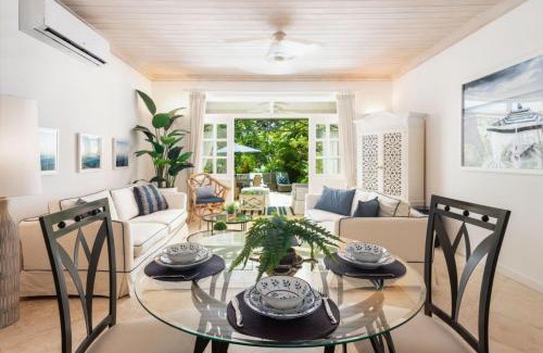Mullins Apartment | Beacon Hill 202 - Moonshadow by Blue Sky Luxury