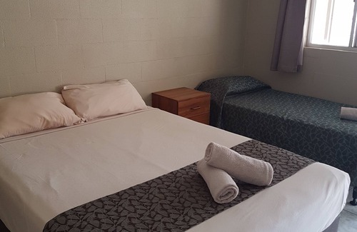 Katherine Hotel | Beagle Hotel